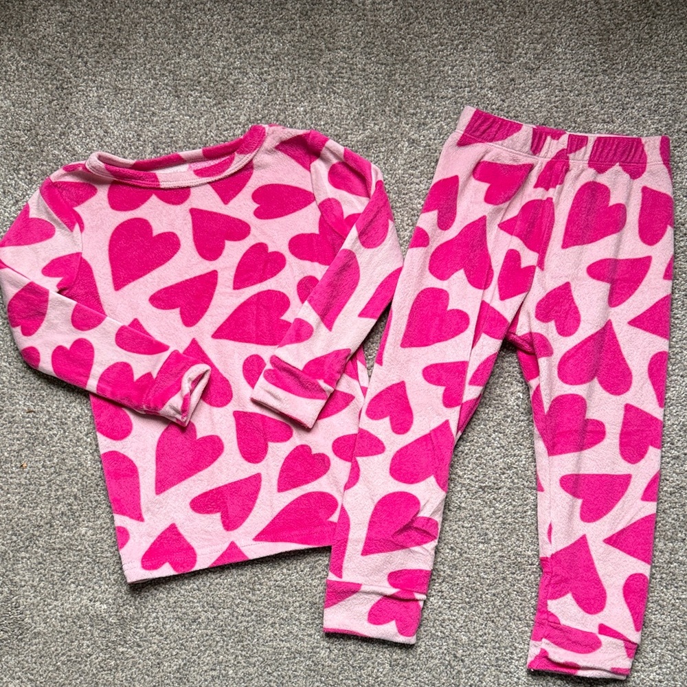 Cat & Jack Pink Heart Pajama Set